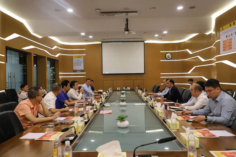 洛陽市人大副主任,新安縣委書記宗國明一行蒞臨華昌集團調研考察